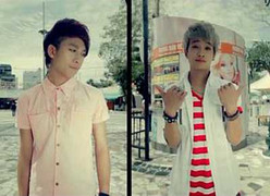 Diva HongKong tâng bốc HKT là giả mạo