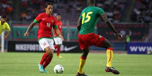 Hàng thủ Indonesia đứng vững trước gã khổng lồ Cameroon