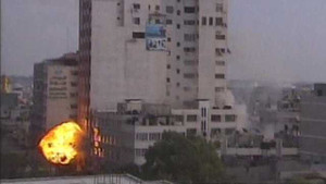 Video: Tòa nhà truyền thông Gaza trúng tên lửa Israel