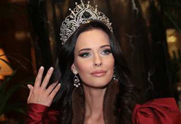 Miss Earth: Thí sinh Nga gọi nước mình là 'kẻ ăn xin'