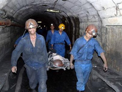 Sập lò than: Tìm thấy thi thể 2 nạn nhân