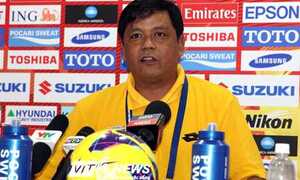 VN 1-1 Myanmar: Ông thầy Hàn dạy học trò bóng nhanh