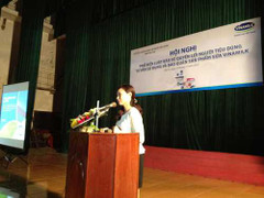 Vinamilk hướng dẫn người tiêu dùng tại Phú Thọ