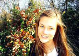 Hàng nghìn học sinh làm clip tặng bạn bị ung thư