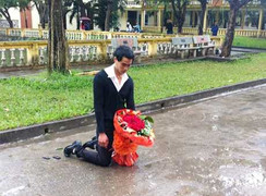 Clip chàng trai Hà Nội si tình xôn xao cộng đồng mạng