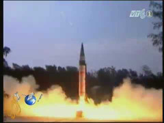 Clip: Pakistan thử tên lửa có thể mang đầu đạn hạt nhân