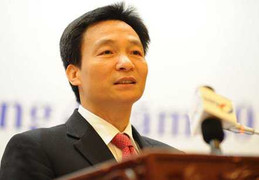 'Không đóng dấu nhập cảnh hộ chiếu có đường lưỡi bò'