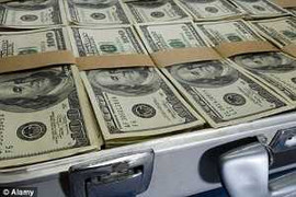 TP.HCM: Lại xuất hiện trò lừa đảo ‘phù thủy đô la’