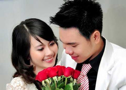 Miss Teen Huyền Trang sắp kết hôn với ca sĩ Triệu Hoàng