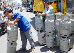 Công an đang vào cuộc vụ Vinapco buôn lậu xăng dầu