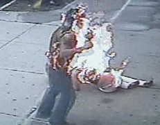 Hà Nội: Con nợ tiền, mẹ bị tấn công bằng 'bom xăng'