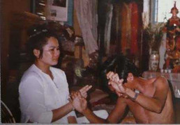 Cuộc “trục quỷ” điên khùng của “người giời” Năm Hậu