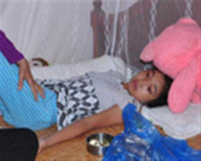 Hà Nội: Một bé gái bị bắt cóc giữa ban ngày