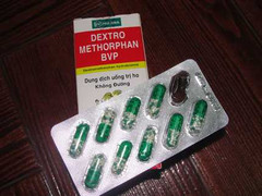 Bị sảy thai khi dùng thuốc ho chứa chất gây nghiện