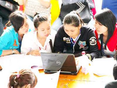 Internet đã thay đổi cách dạy và học như thế nào?