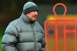 Alex Ferguson vạch mặt điểm yếu lớn nhất của MU