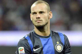 MU 24/7: Quỷ đỏ sẽ bị Man City hớt tay trên Sneijder?