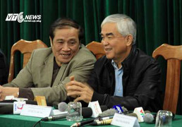 VFF và cuộc họp lạ lùng không vật vã