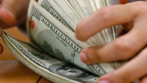 Hết tiền, đại gia buông xuôi và bỏ trốn