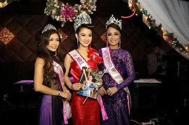 Bác sĩ xinh đẹp lên ngôi Á hậu quý bà Việt Nam toàn cầu