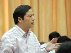 'Chạy' biên chế 100 triệu đồng: Lắp camera giám sát