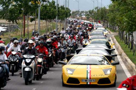 Những cuộc lỡ hẹn gây hụt hẫng làng xe Việt 2012