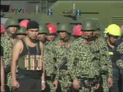 Video: Diễn tập chống khủng bố, bạo loạn hàng không