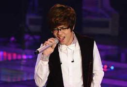 Bùi Anh Tuấn trút tâm sự sau bị chê giả tạo