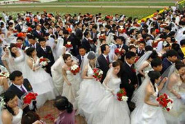 Bùng nổ đám cưới ngày 12/12/2012