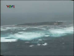 Video: Xúc động ngắm đảo Trường Sa Lớn từ trên cao