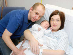 Cô bé sinh 12 giờ 12 phút ngày 12 tháng 12 năm 2012