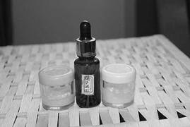 Nhiễm thủy ngân trong mỹ phẩm, 20 cô gái nhập viện