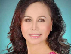 Thanh Tuyền hát cải lương cùng tình cũ của con dâu