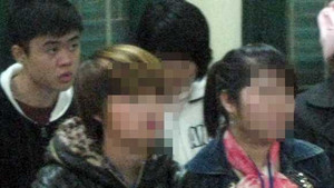 Thiếu nữ bị lừa bán làm 'gái' kể tội 'ma cô'