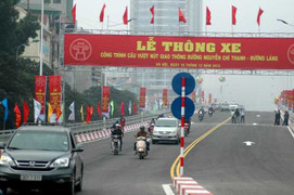 Ảnh: Thông xe cầu vượt kết cấu thép lớn nhất Hà Nội