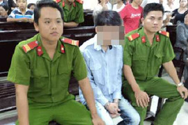 Bố mẹ thờ ơ, quý tử đi buôn ma túy