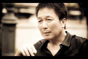 Tối nay, Phú Quang hát trên nền nhà bị B52 đánh sập