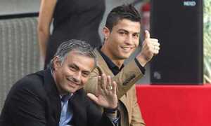 Mourinho, Ronaldo sẽ trở thành cạ cứng của Ibra?