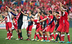 Chung kết AFF Cup: Singapore 'lên đồng' hạ Thái Lan 3-1
