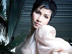 Mỹ Linh: Người ta thích dựng chuyện về tôi