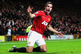 MU 24/7: Van Persie chưa có chỗ trong đội hình của năm