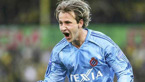 Tiền vệ từng dự World Cup chính thức về Thanh Hóa