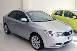 Xe mới dưới 600 triệu đồng cho người Việt