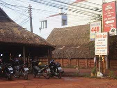 Lại một nam sinh bị đâm chết