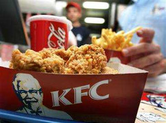 KFC, Pizza Hut bán gà tiêm 18 loại thuốc kích thích