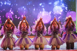 Ngắm những thiên thần nhỏ trong Festival mùa Xuân