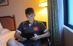 Sự thật gây sốc về việc Công Vinh… đi học