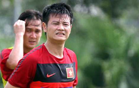 Bỏ bóng đá, Văn Quyến biết làm gì?