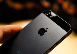 iPhone 5 xách tay tiếp tục giảm giá