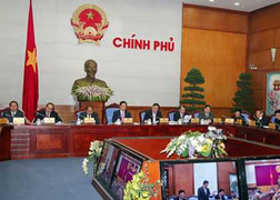 Chính phủ: Cần 'cứu' thị trường bất động sản